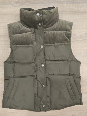 American Eagle Puffer Vest with Corduroy Collar